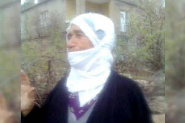 Barış Annesi uğurlandı