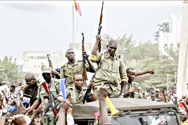 Mali’de askeri darbe 