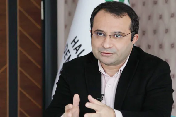 Halkımıza hesabı pratiğimizle vereceğiz