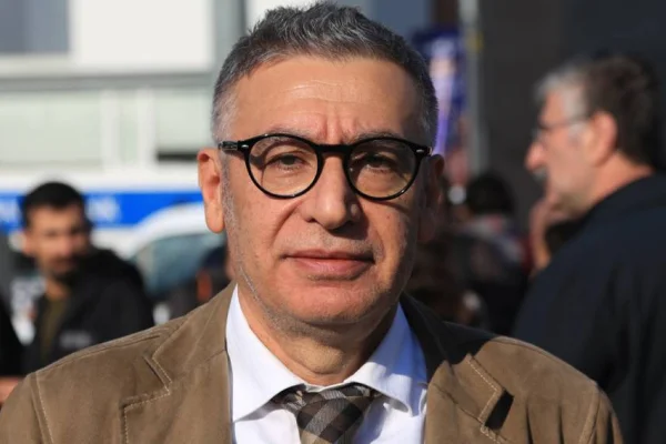 Seçimle alamayınca gasp ediyor