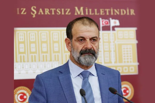 Nefret söylemini Erdoğan yayıyor