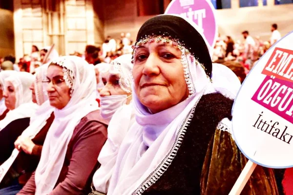 Emek ve Özgürlük İttifakı büyüyor