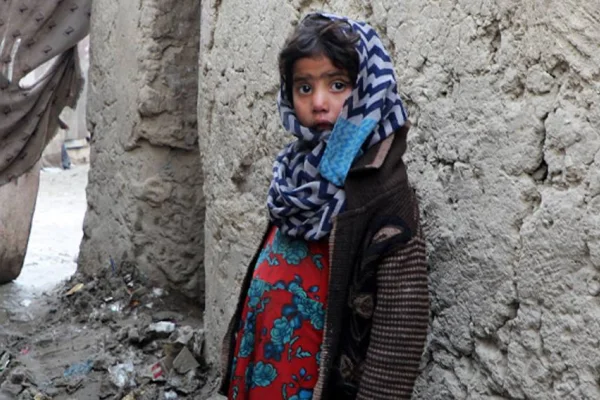 Afganistan’da kıtlık kapıdan girdi