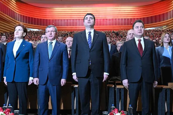 6'lı Masa Kürtleri görmedi