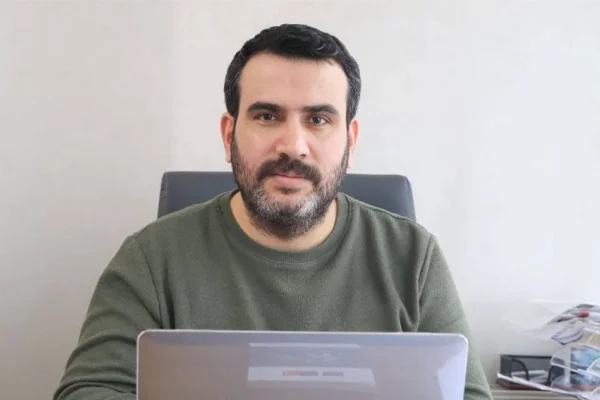 Dışarıda zindanı yaşıyorlar