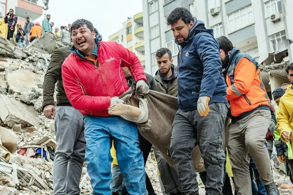 Sahipsiz bırakılan halk