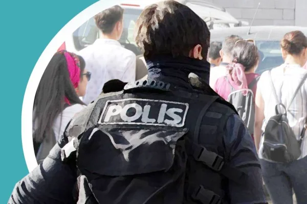 Digorlu er ve İpek Er: Tuzağa düşen gençlik 