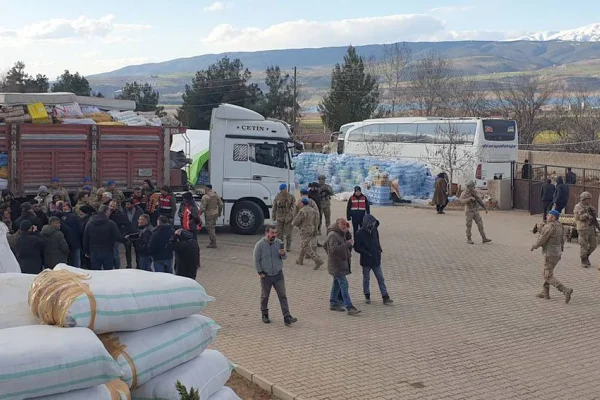 HDP'nin TIR'larına el konuldu