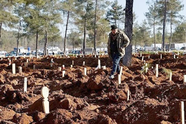 İki hafta sonra da can kaybı bilinmiyor