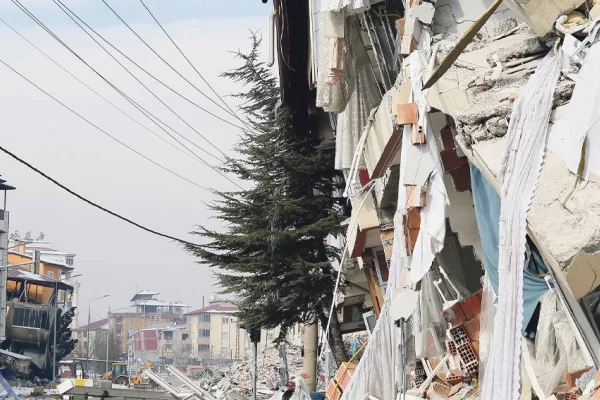 Su ve elektrik sorunu sürüyor