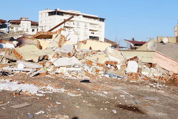 Depremde kabaran suç dosyaları