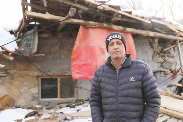 350 haneye 14 günde 18 çadır