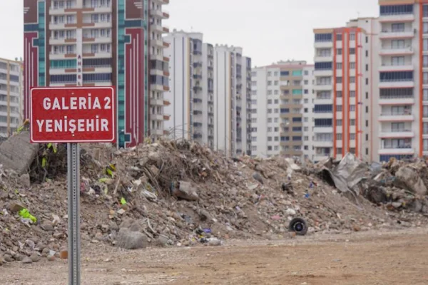 Kayyumlarla birlikte kaçak yapı da arttı