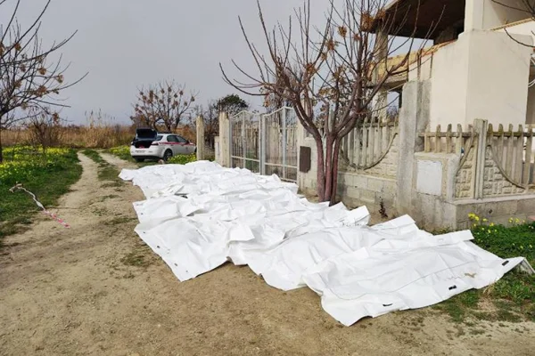Parçalanan teknede 58 kişi öldü-YENİLENDİ