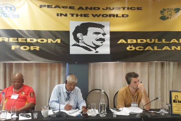 Mandela’nın ülkesinde Öcalan konferansı