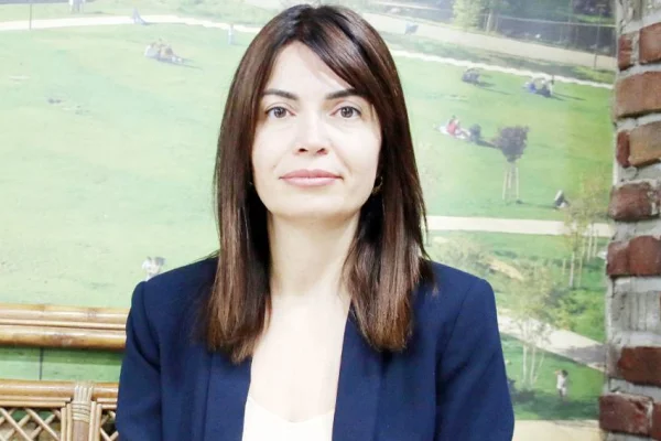 Çocukları tarikatlara teslim etmek istismardır