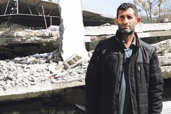 Üç gün mezarlıkta kaldılar