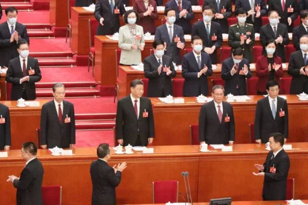 Jinping’le 5 yıl daha