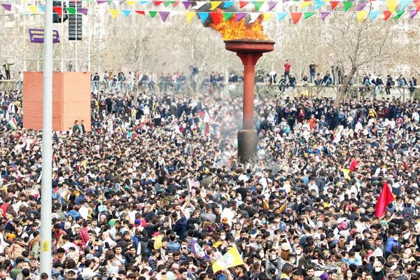 Newroz zulme son vermektir