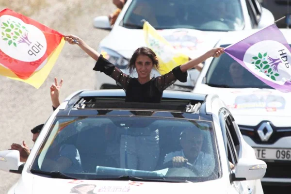 HDP bakanlık da ister