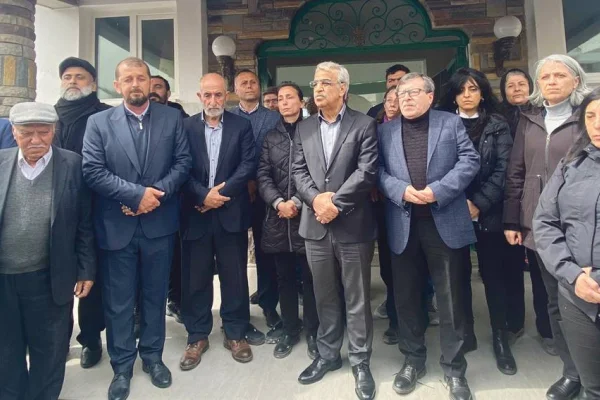 Felaketi de ranta dönüştürüyor