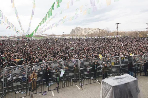 Newroz'da 14 Mayıs sözü
