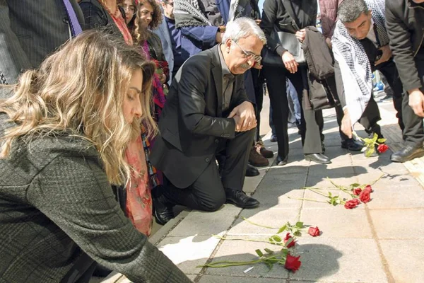 Kurkut vurulduğu yerde anıldı