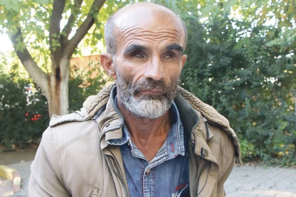 Görme engelliye dava: Örgütün kitaplarını okuyor