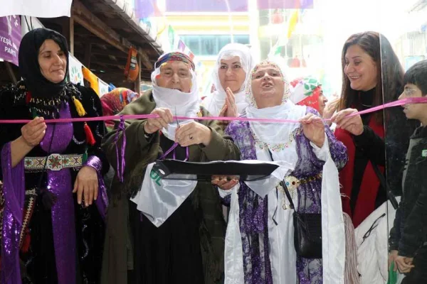 Seçim büroları açılıyor