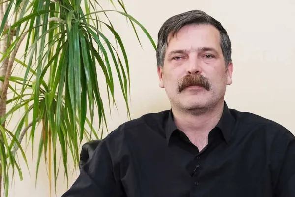 Baş: Kimse zarar veremez