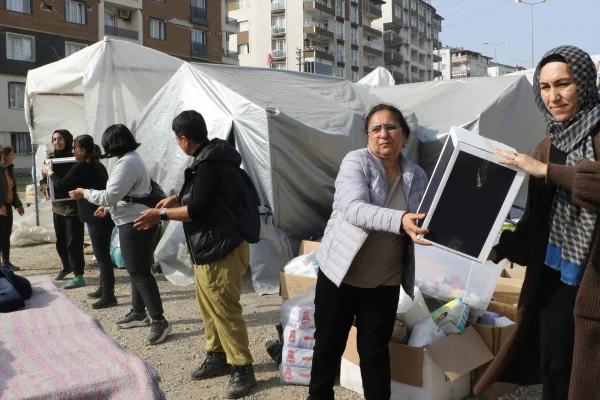 Devletten Azade Dayanışma Örneği: Mêrdîn