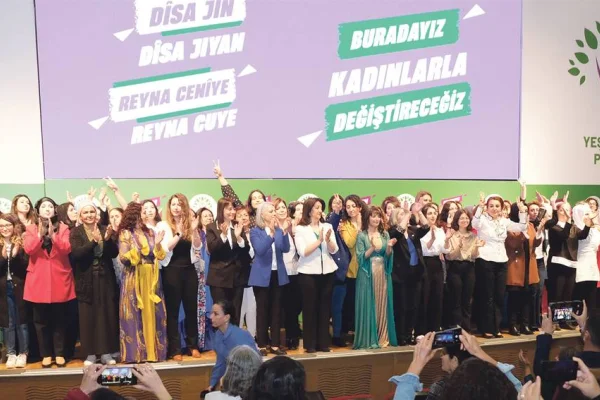 En büyük kadın partisi