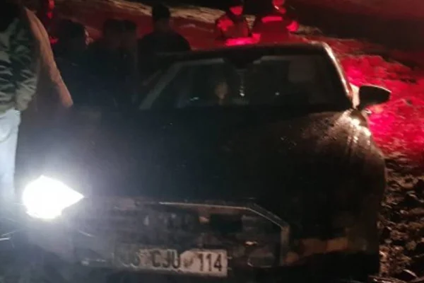 Meral Danış Beştaş trafik kazası geçirdi