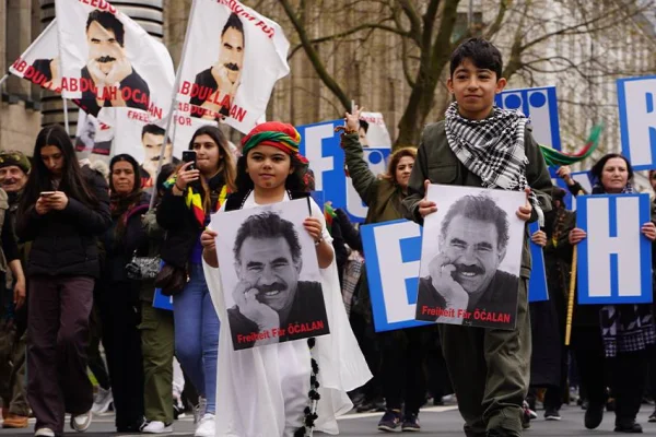 Freiheit Für Öcalan