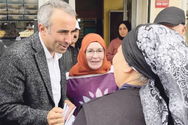 Alevilerin temsilcisi Celal Fırat