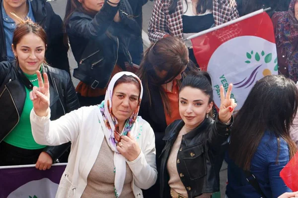 Sandıklara gitmek için çok sebep var!