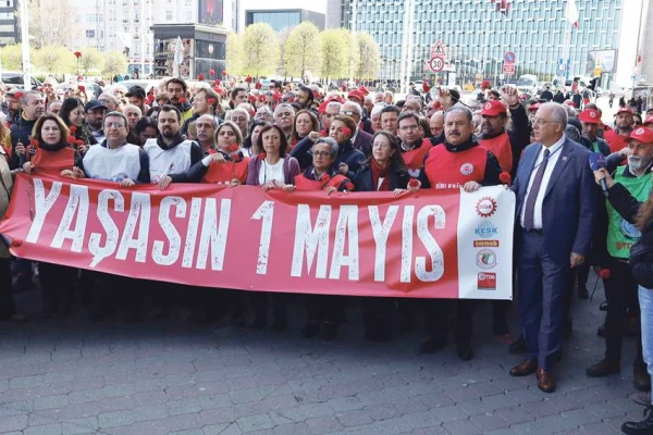 1 Mayıs şehitleri anıldı