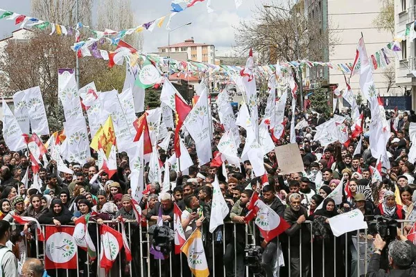 Buldan: Saldırdıkça da kaybedecekler