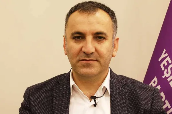 Hile de iktidarı kurtaramaz