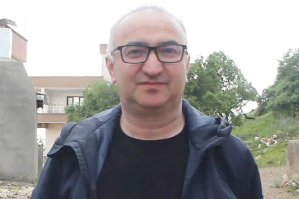 Yeşil Sol Parti için 3 bin kilometre yol katetti