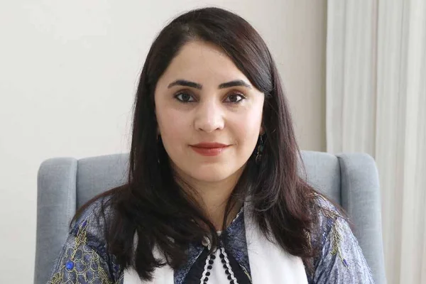 Dolu dolu geçti
