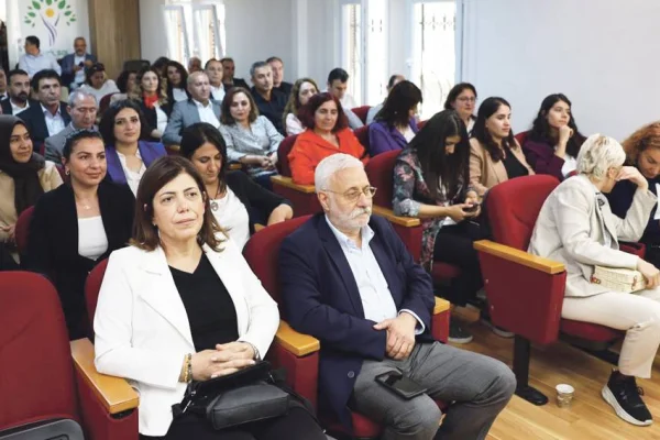 Yeşil Sol'da görev dağılımı
