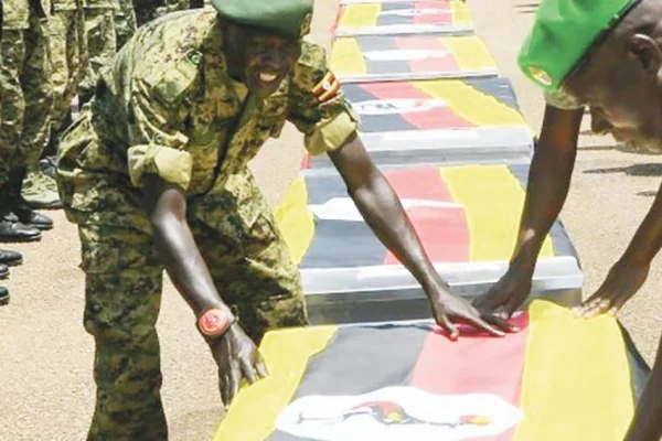 Somali'de saldırı: 54 Uganda askeri öldü