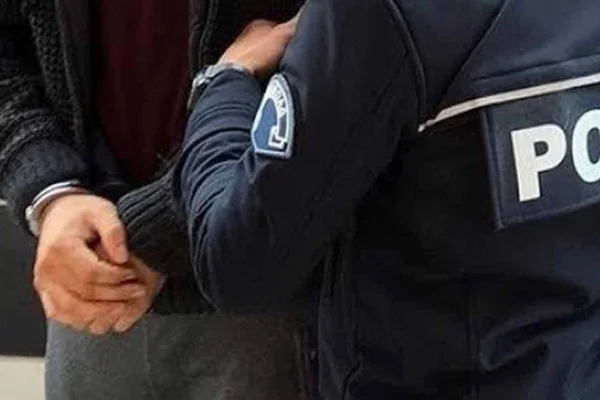 Cizîr'de ev baskınları