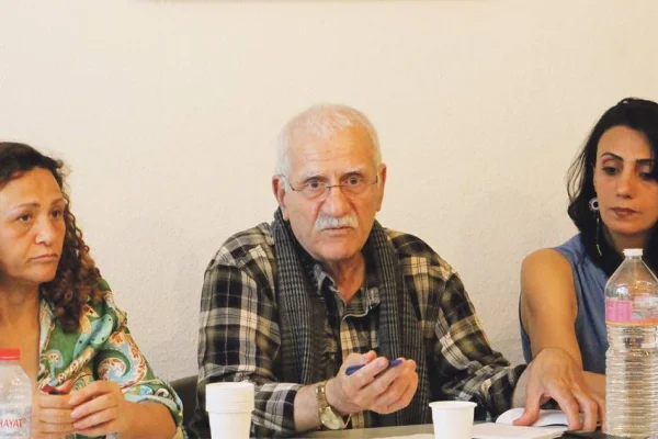 Berlin’de Enstitü için kollar sıvandı