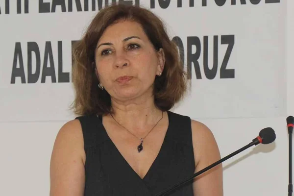 217 tutsağın infazı yakıldı