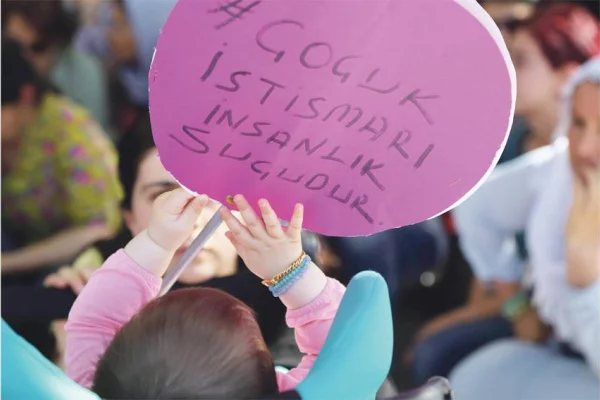 Af tartışmaları çocuk istismarcılarını koruyor