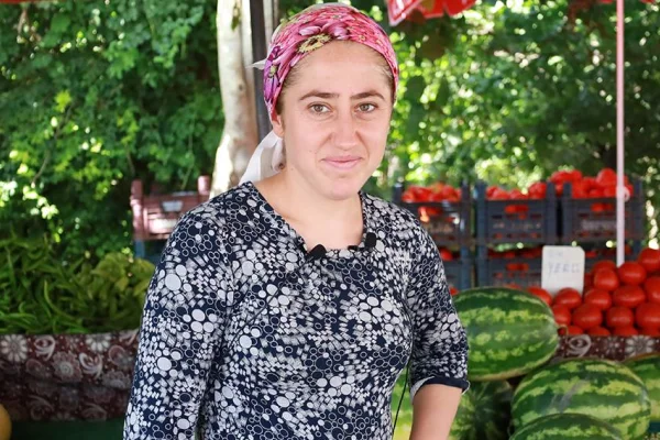 Pazar arabaları boş
