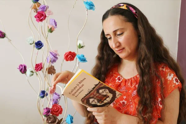 Tüm kahramanları kadın