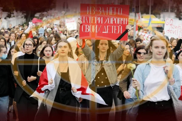 Kadınlar Lukaşenko’nun istifasını istedi